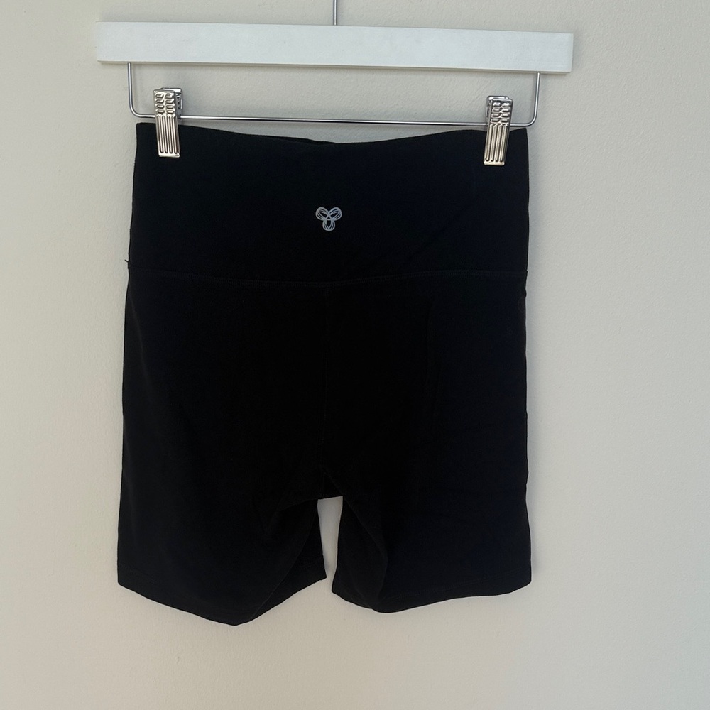 TNA Black Women's Bike Shorts